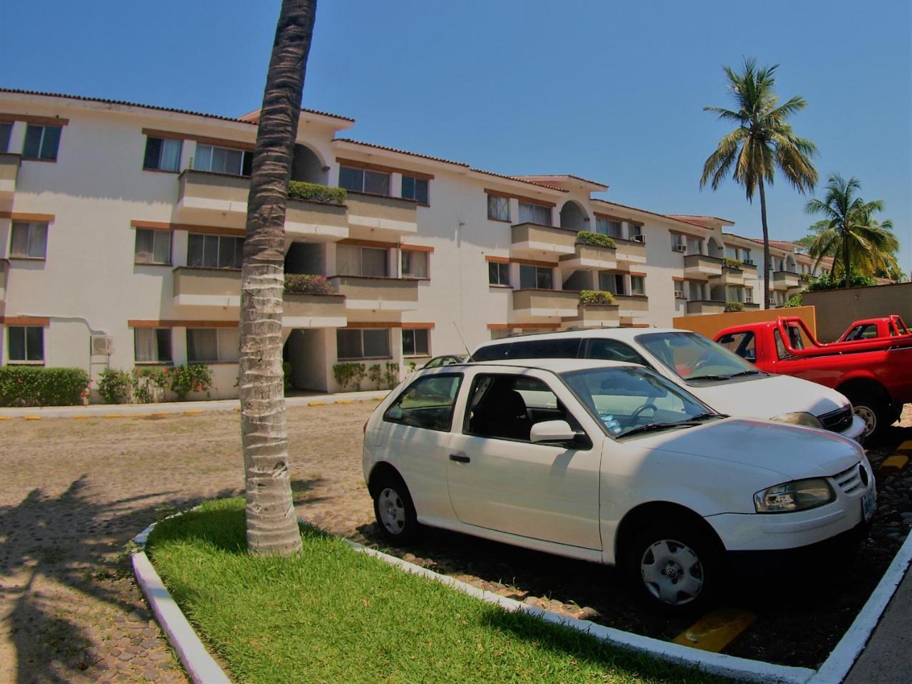 Suites Las Palmas Hotel Y Villas Manzanillo Exterior photo