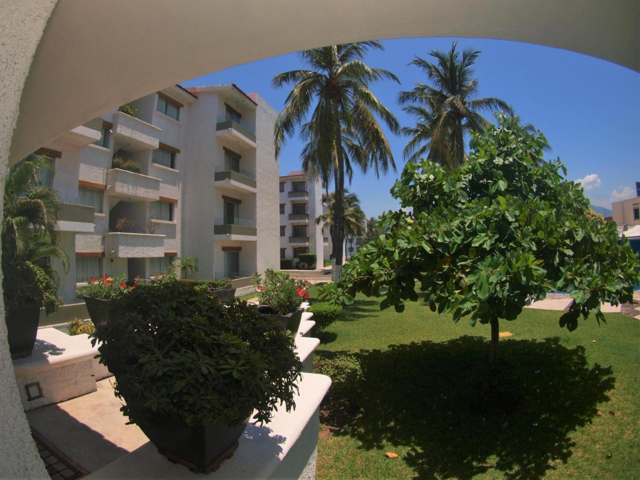 Suites Las Palmas Hotel Y Villas Manzanillo Exterior photo